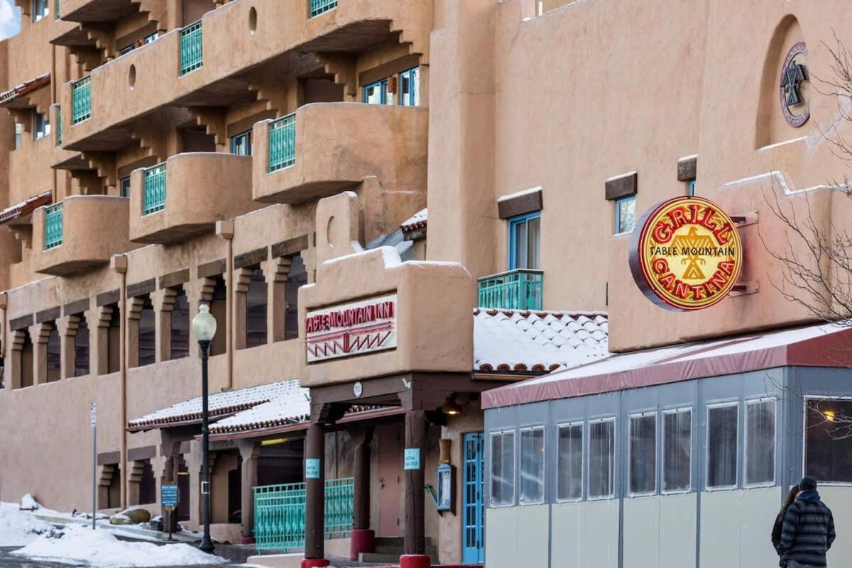 Avenue Hotel Downtown Golden Gold Miners Suite Bagian luar foto